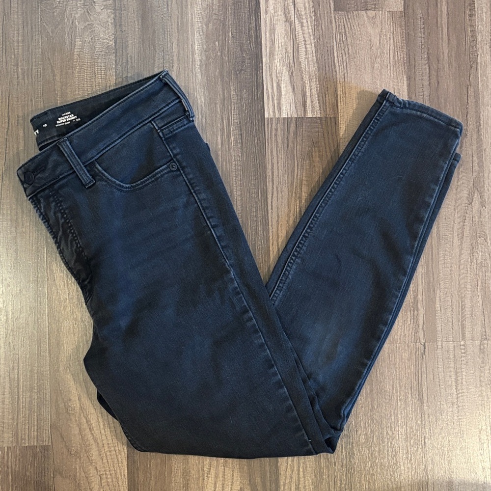 Old Navy Black Distressed Skinny Jeans